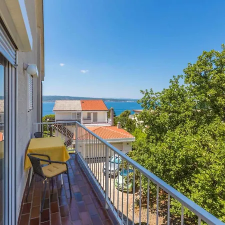 In 39516 * Crikvenica