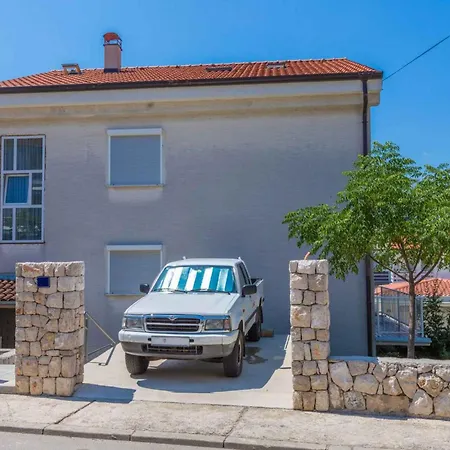 Appartement In 39516