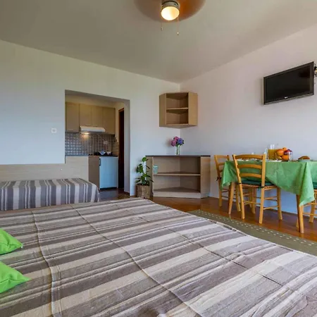 Appartement In 39516